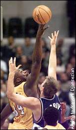 Shaquille O'Neal, Pat Garrity