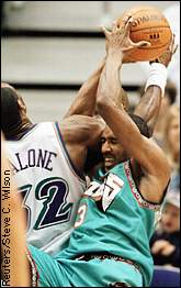 Shareef Abdur-Rahim, Karl Malone