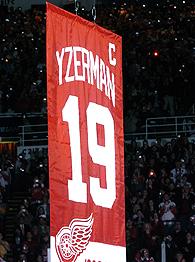 nhl_a_yzerman2_195.jpg
